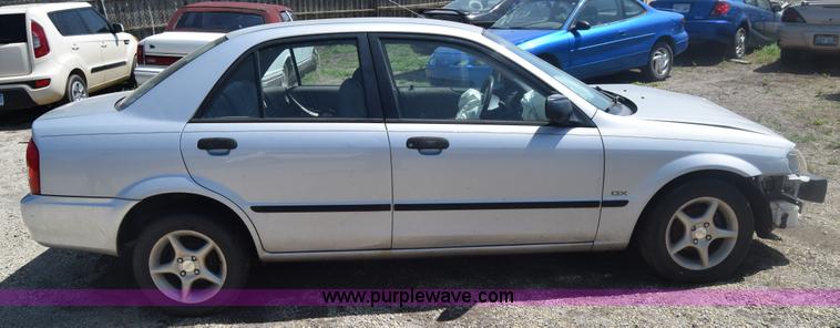 image for item J6527 2000 Mazda Protege