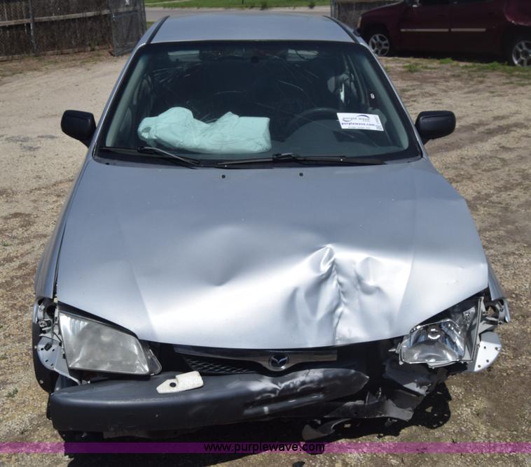 image for item J6527 2000 Mazda Protege