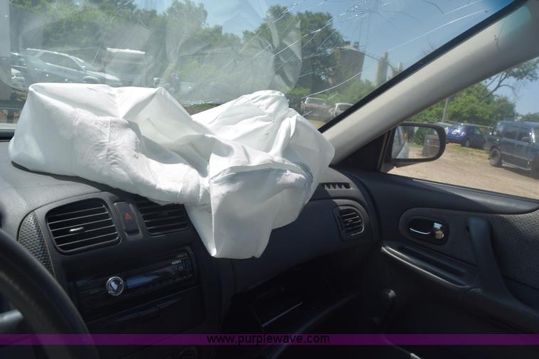 image for item J6527 2000 Mazda Protege