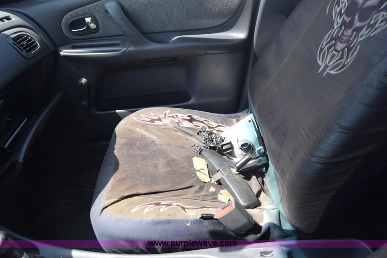 image for item J6527 2000 Mazda Protege