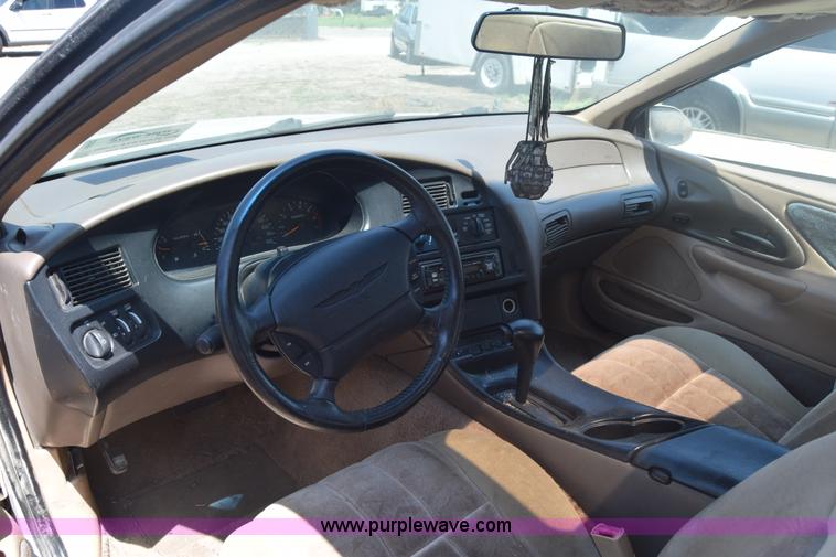image for item J6532 1997 Ford Thunderbird LX
