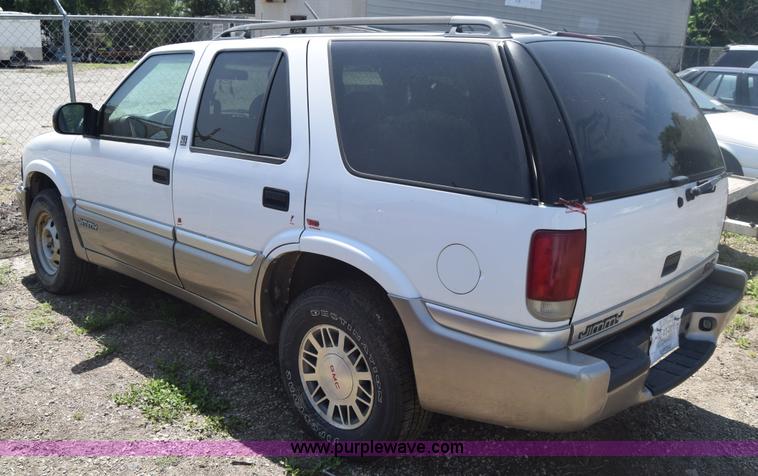 image for item J6533 2000 GMC Jimmy SUV