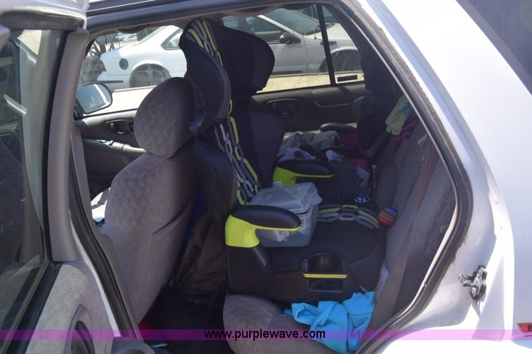 image for item J6533 2000 GMC Jimmy SUV