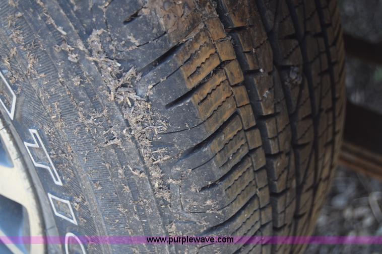 image for item J6533 2000 GMC Jimmy SUV