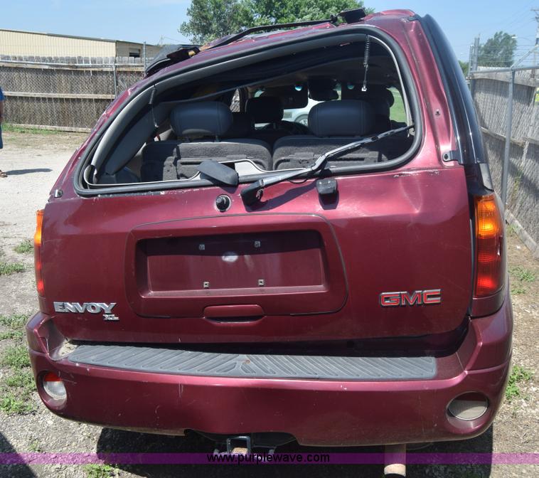 image for item J6535 2003 GMC Envoy XL SUV