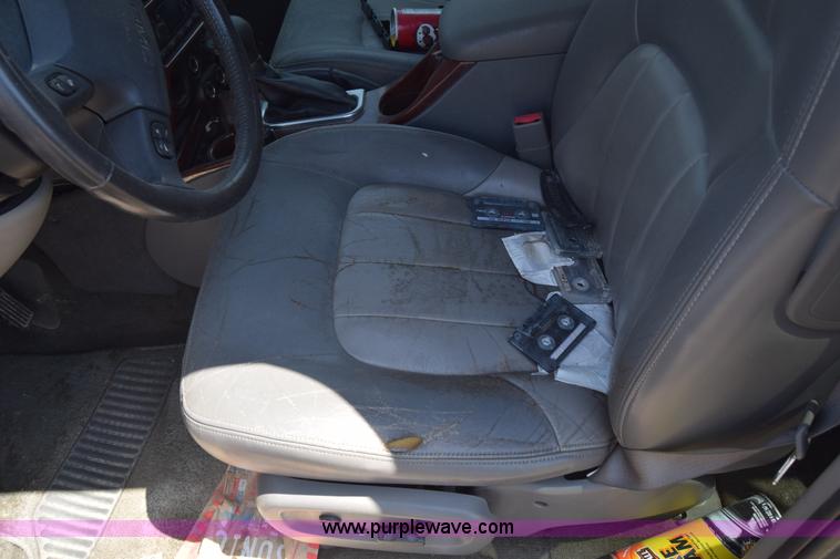 image for item J6535 2003 GMC Envoy XL SUV