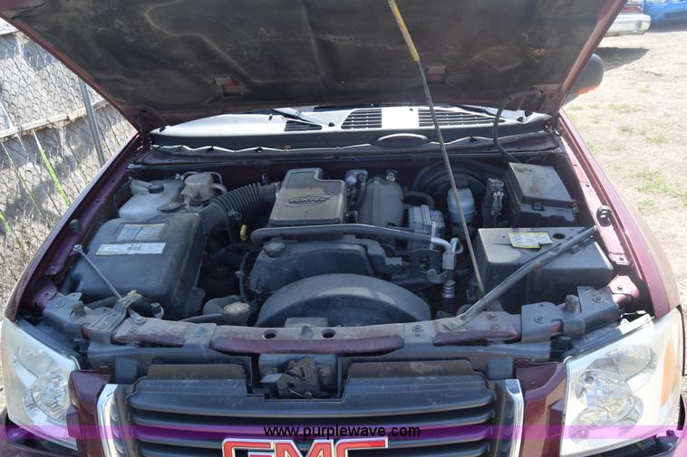 image for item J6535 2003 GMC Envoy XL SUV