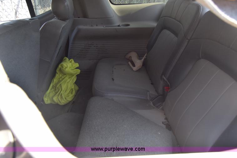 image for item J6535 2003 GMC Envoy XL SUV