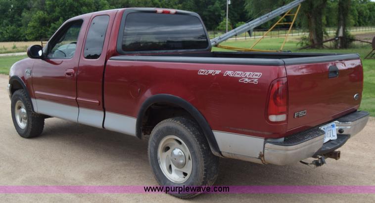 image for item J6556 2001 Ford F150 SuperCab pickup truck