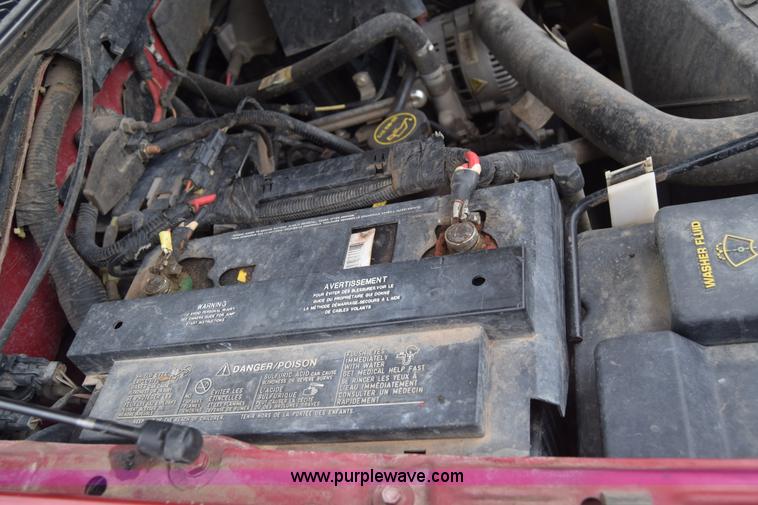 image for item J6556 2001 Ford F150 SuperCab pickup truck