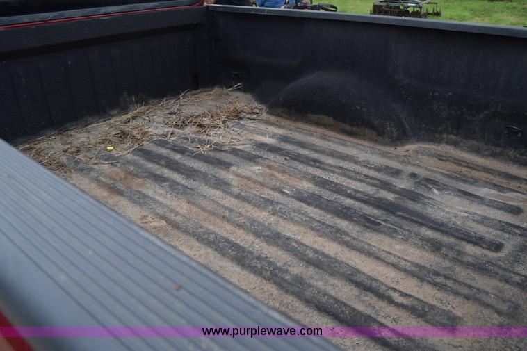 image for item J6556 2001 Ford F150 SuperCab pickup truck