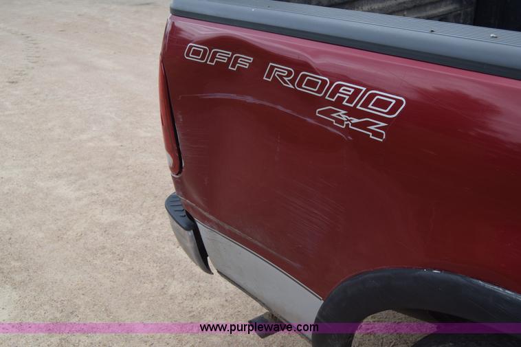 image for item J6556 2001 Ford F150 SuperCab pickup truck