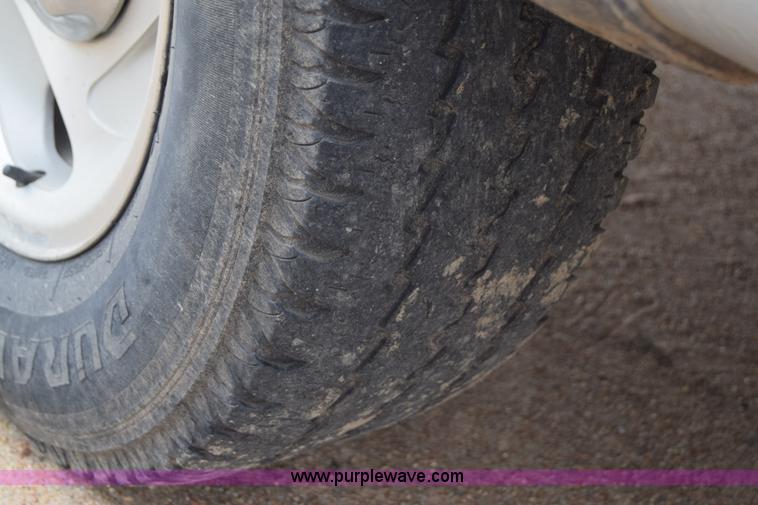 image for item J6556 2001 Ford F150 SuperCab pickup truck