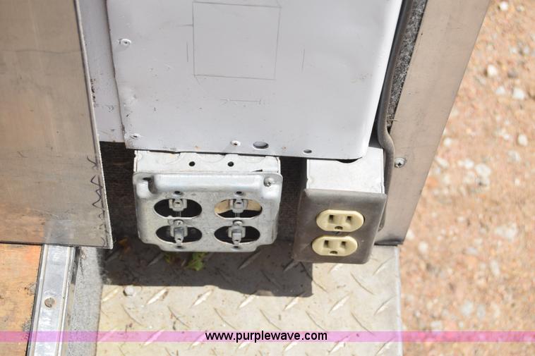 image for item J6575 1990 Pace toy hauler trailer