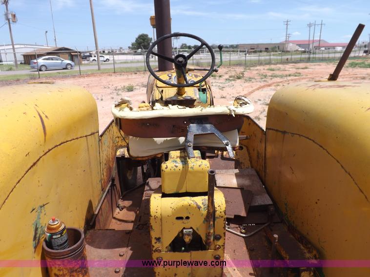 image for item J6964 John Deere 5010 tractor