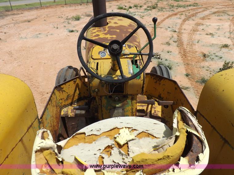 image for item J6964 John Deere 5010 tractor