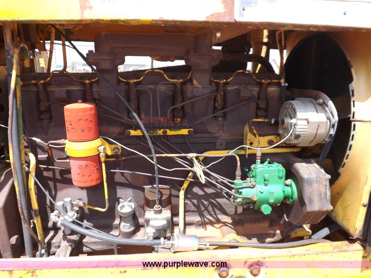 image for item J6964 John Deere 5010 tractor