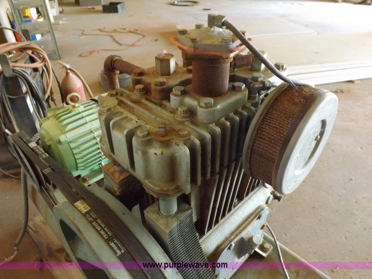image for item J6971 Air King air compressor