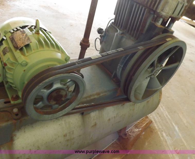 image for item J6971 Air King air compressor