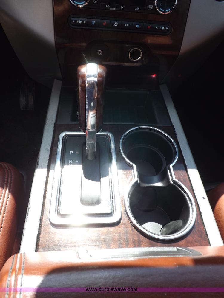 image for item J6998 2008 Ford Expedition King Ranch SUV