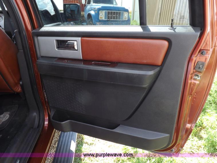 image for item J6998 2008 Ford Expedition King Ranch SUV