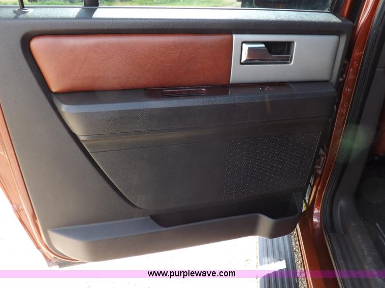 image for item J6998 2008 Ford Expedition King Ranch SUV