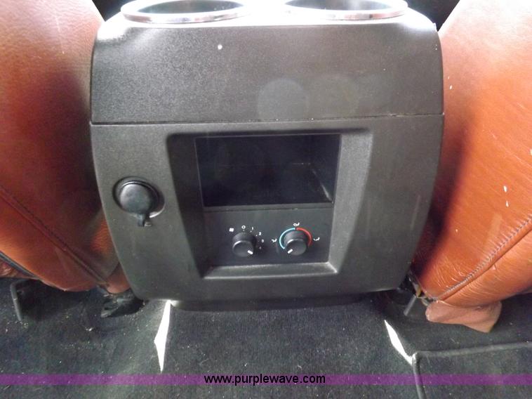 image for item J6998 2008 Ford Expedition King Ranch SUV