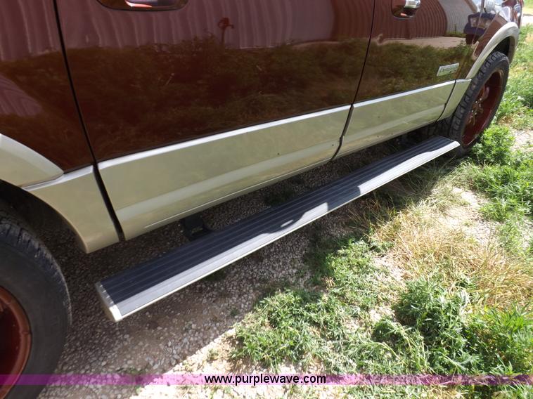 image for item J6998 2008 Ford Expedition King Ranch SUV