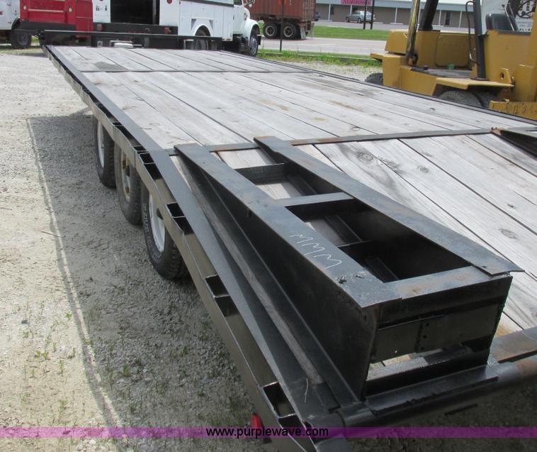 image for item K2161 1996 M&M hydraulic tilt deck trailer