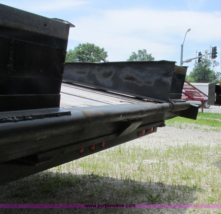 image for item K2161 1996 M&M hydraulic tilt deck trailer