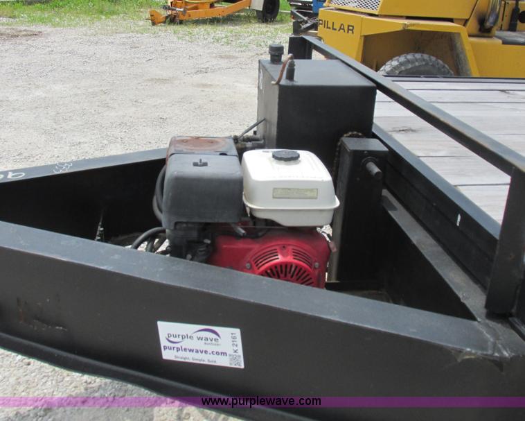 image for item K2161 1996 M&M hydraulic tilt deck trailer