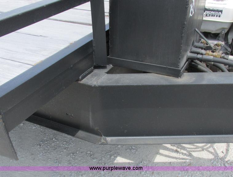 image for item K2161 1996 M&M hydraulic tilt deck trailer