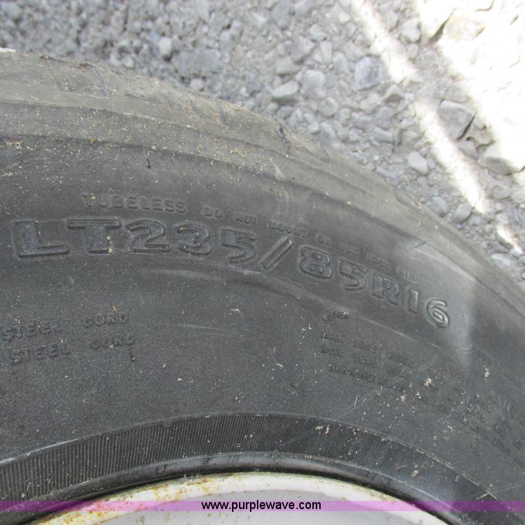 image for item K2161 1996 M&M hydraulic tilt deck trailer