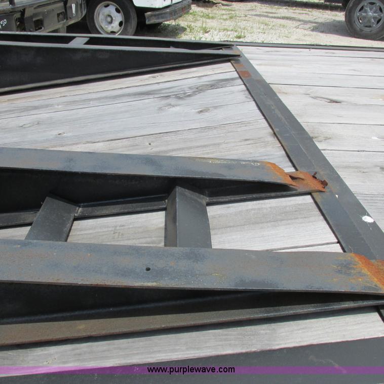 image for item K2161 1996 M&M hydraulic tilt deck trailer