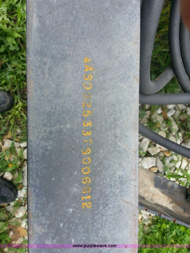 image for item K2161 1996 M&M hydraulic tilt deck trailer