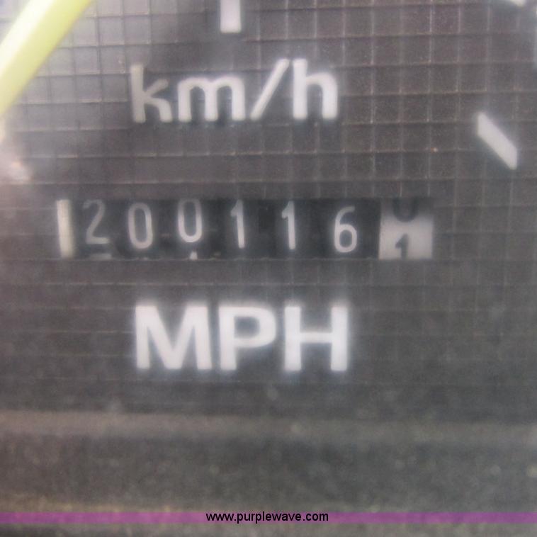 image for item K2162 1993 Ford F700 bucket truck