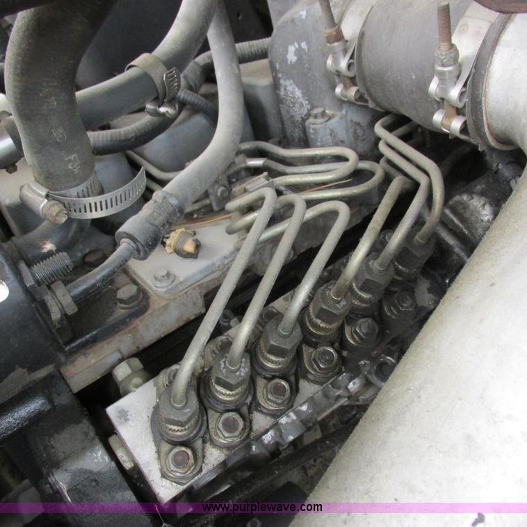 image for item K2162 1993 Ford F700 bucket truck