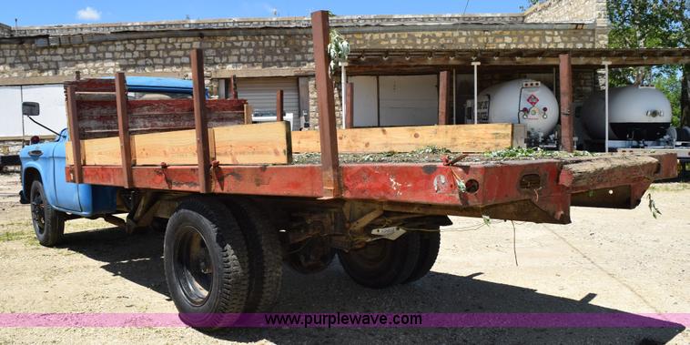 image for item K6020 1957 Chevrolet 6500 flatbed truck