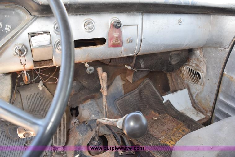 image for item K6020 1957 Chevrolet 6500 flatbed truck