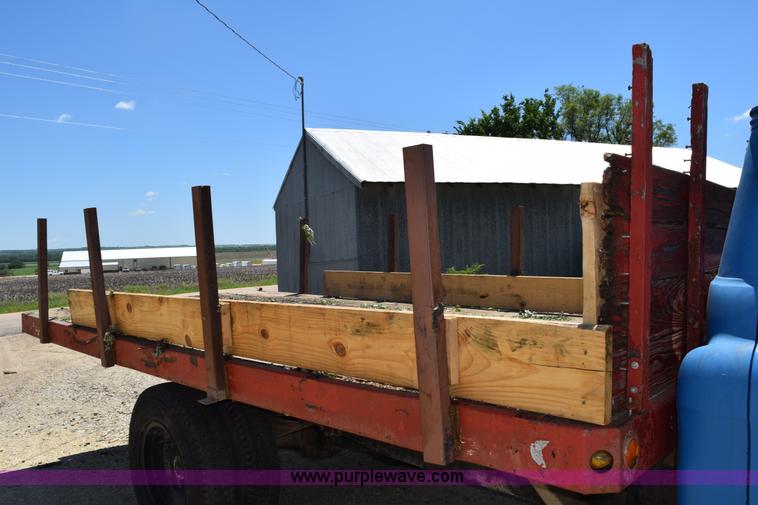 image for item K6020 1957 Chevrolet 6500 flatbed truck