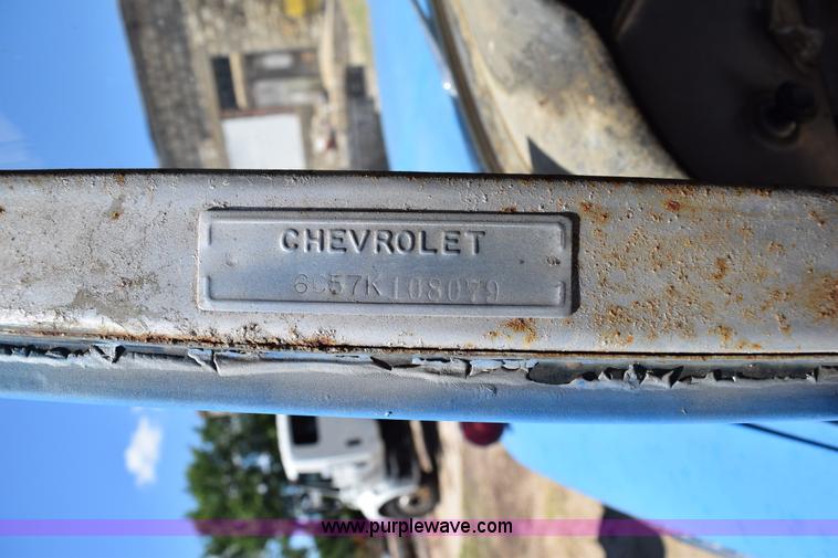 image for item K6020 1957 Chevrolet 6500 flatbed truck