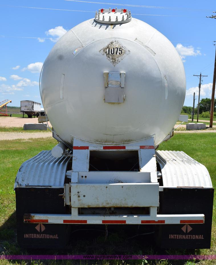 image for item K6026 1958 Riley-Beaird propane tank trailer