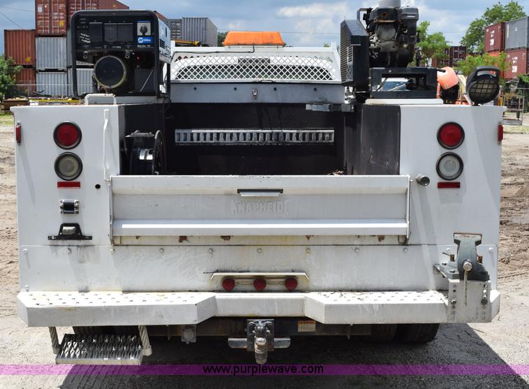 image for item K6100 2006 Ford F550 service truck