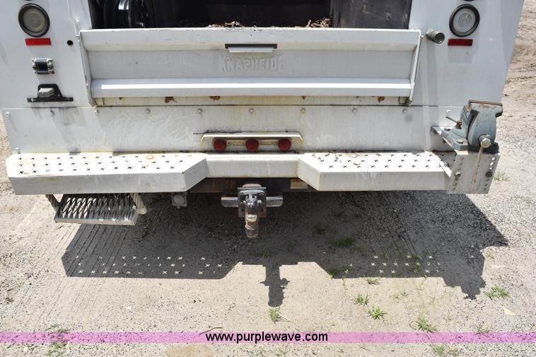 image for item K6100 2006 Ford F550 service truck