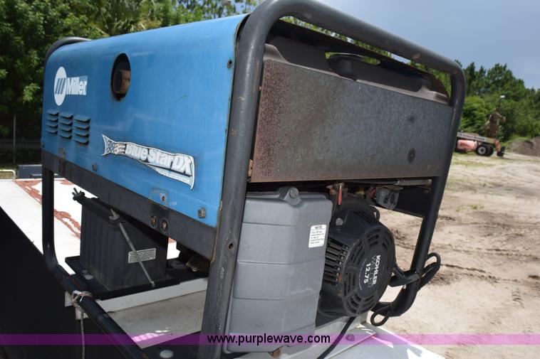 image for item K6100 2006 Ford F550 service truck