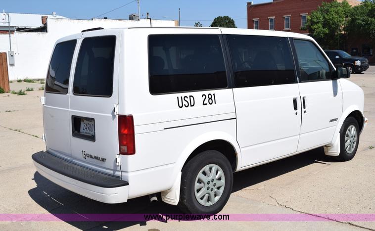 image for item K6104 1997 Chevrolet Astro van