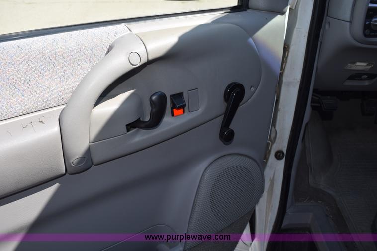 image for item K6104 1997 Chevrolet Astro van