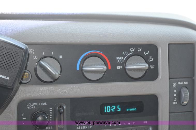 image for item K6104 1997 Chevrolet Astro van