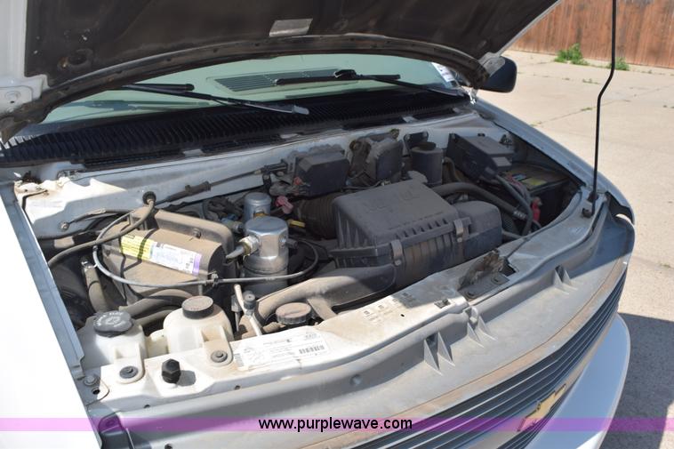 image for item K6104 1997 Chevrolet Astro van