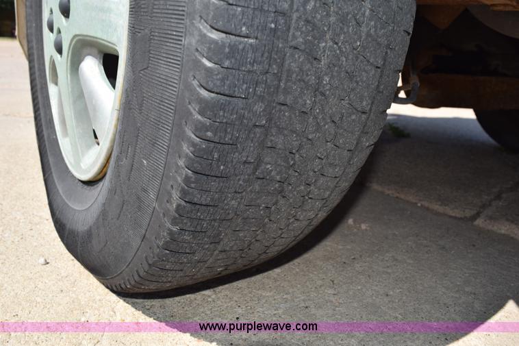 image for item K6104 1997 Chevrolet Astro van